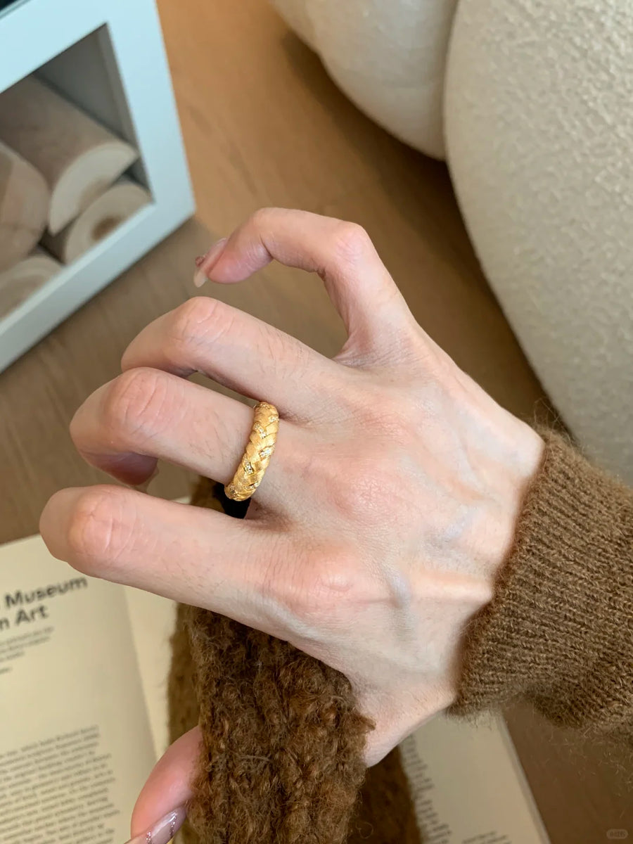 18K Wheat Ear Braided Ring - Vintage Braided Brushed Style, Women's Vintage Ring, Perfect for Everyday Weddings and Anniversaries