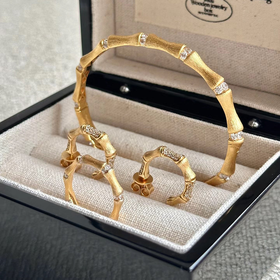 [Retro Luxe] 18K Bamboo Earrings Hoops - Brushed Bamboo Style with Diamond Accents, Ideal for Weddings and Anniversaries, Perfect for Men and Women - YUZENG-jewelrystore.com