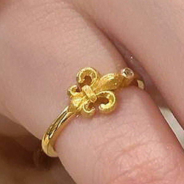 [Retro Luxe]  18K Fleur-de-lis Ring - with Diamond Decoration, Perfect for Weddings and Anniversaries, Perfect for Stylish and Feminine - YUZENG-jewelrystore.com