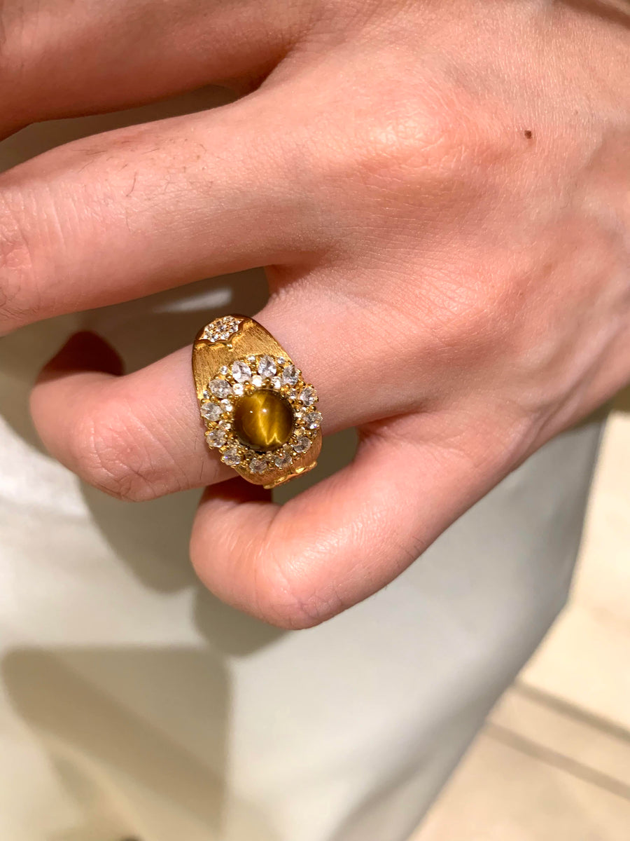 [Retro Luxe] 18k gold-plated dazzling tiger eye stone brushed silver inlaid with diamonds, high-end and light luxury ring