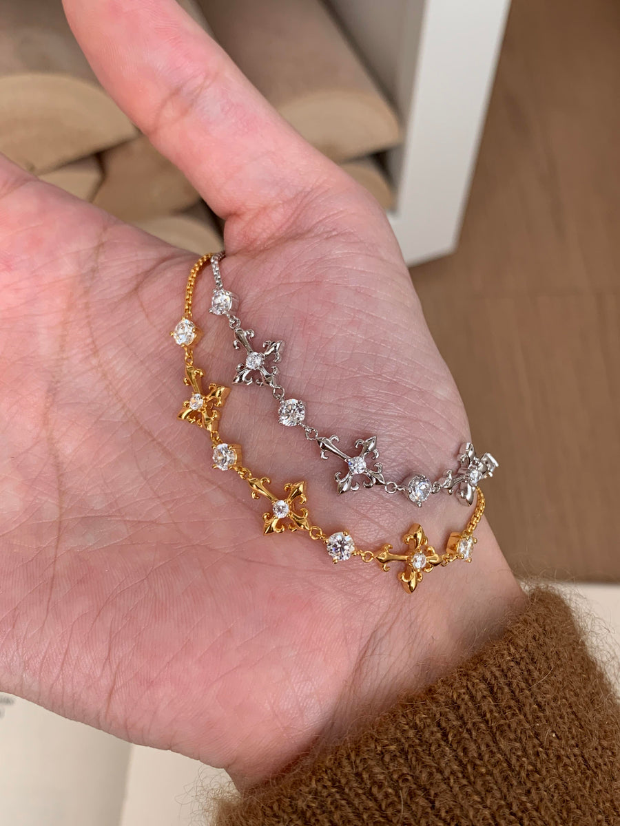 [Retro Luxe] 18k Retro Iris Cross Millennium Style Bracelet, 925 Silver Zircon Set, Light Luxury Daily Match with Women's Bracelet - YUZENG-jewelrystore.com