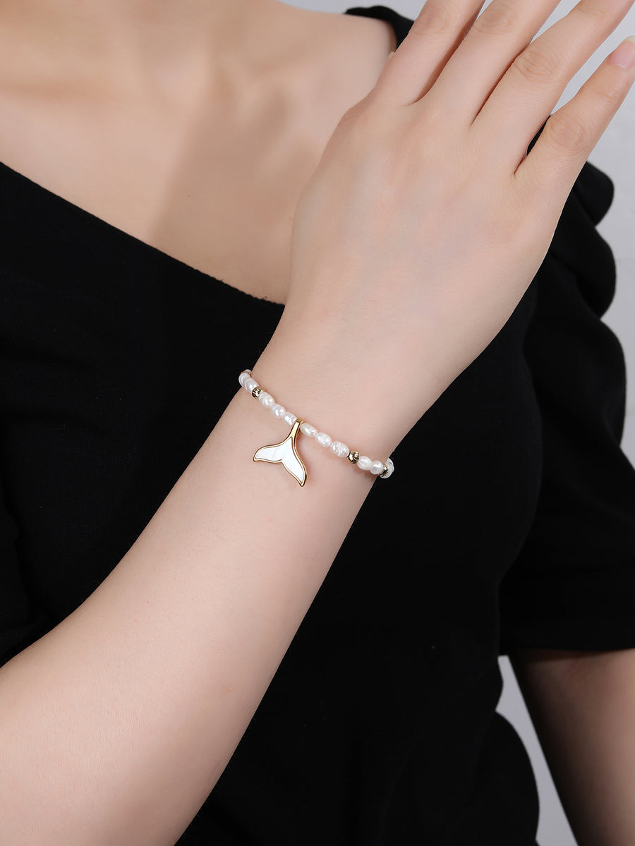AAA Pearl Bracelet - Stainless Steel, Non-Tarnish Gold Bracelet for Women - Trendy and Dainty Pearl Jewelry,Gift for Your Best Friend