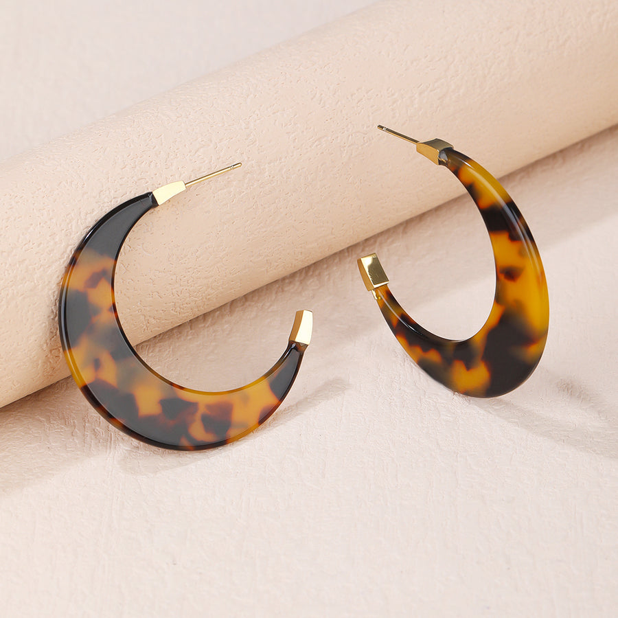 Stainless Steel 18K Gold Plated Leopard Print Crescent Moon Acrylic Earrings - Personalized, Fashionable, and Versatile Summer Style - Perfect for Everyday Looks!