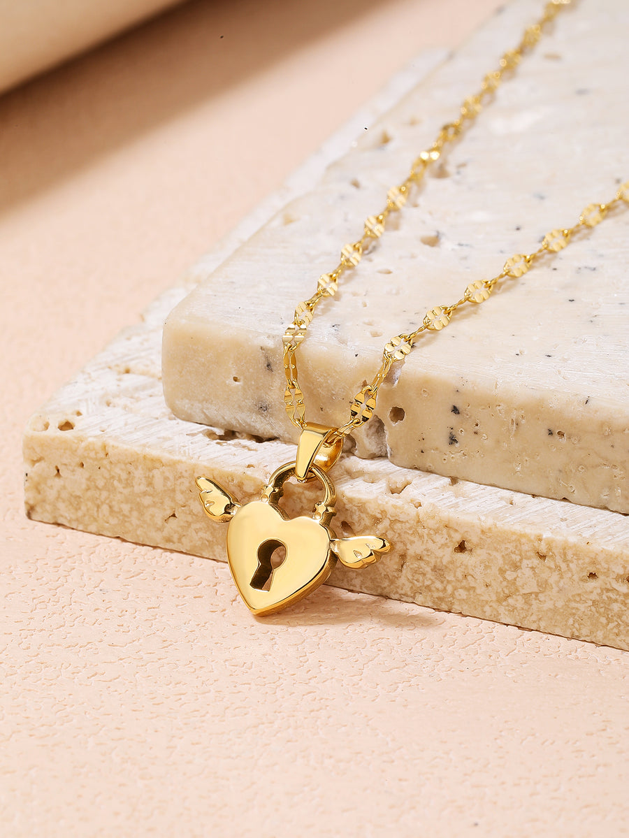 Stainless Steel Pendant Necklace for Women - Fashionable, Versatile, and Cute Heart Wing Lock Design with 18K Gold Plating - Perfect for Everyday Style!