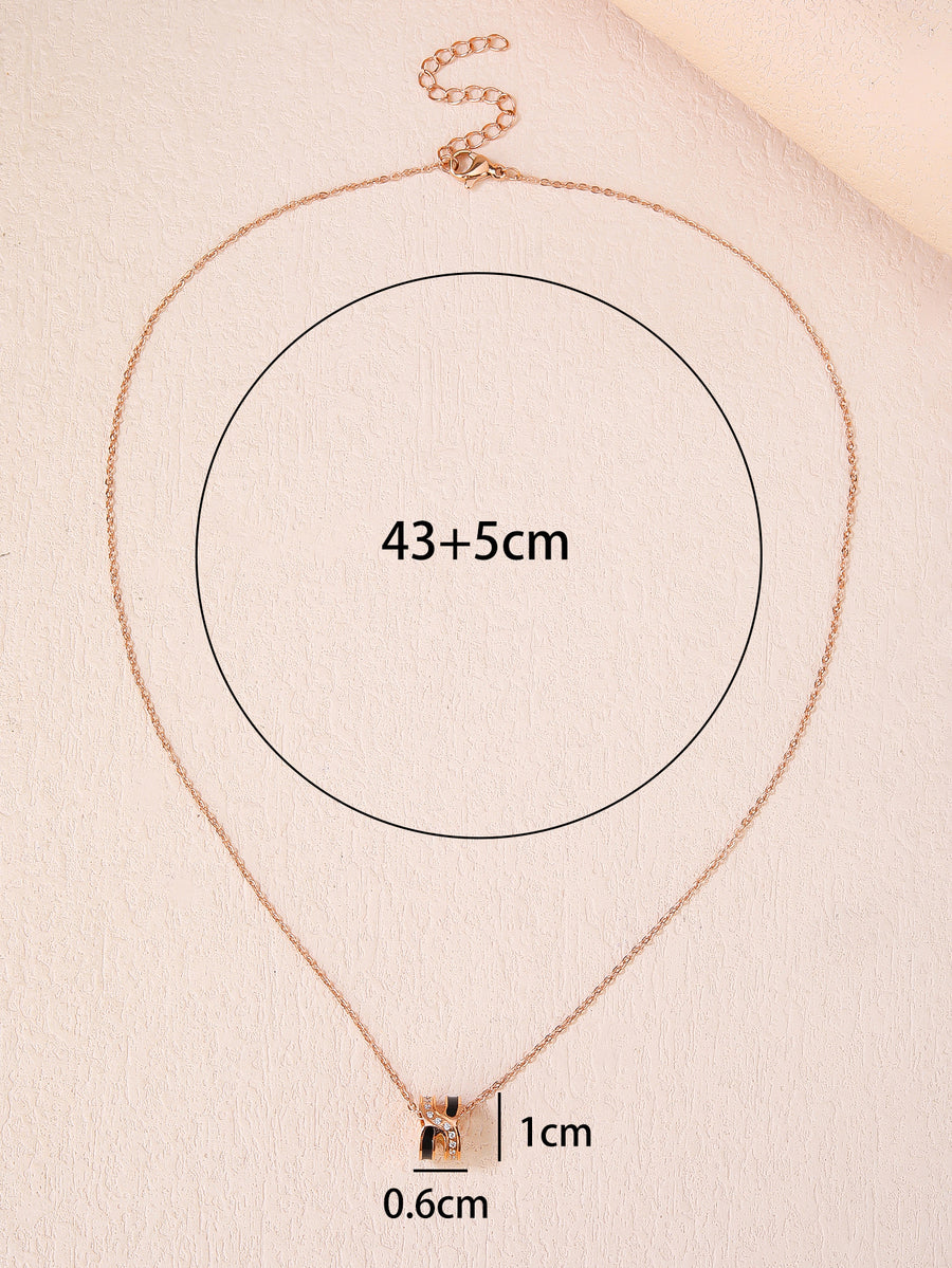 Sparkle in Style with Our Dazzling H Initial Circle Necklace